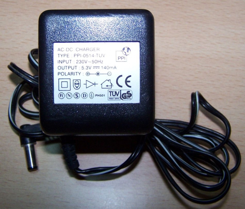 CARGADOR AC-DC PPI-0514-TUV 220V 50Hz 5,3V 140mA 